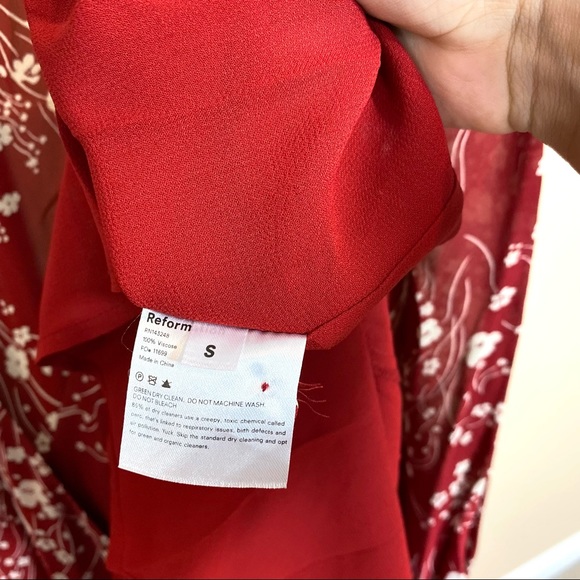 Reformation Susanna Wrap Red Floral Dress Bryce - Picture 6 of 10